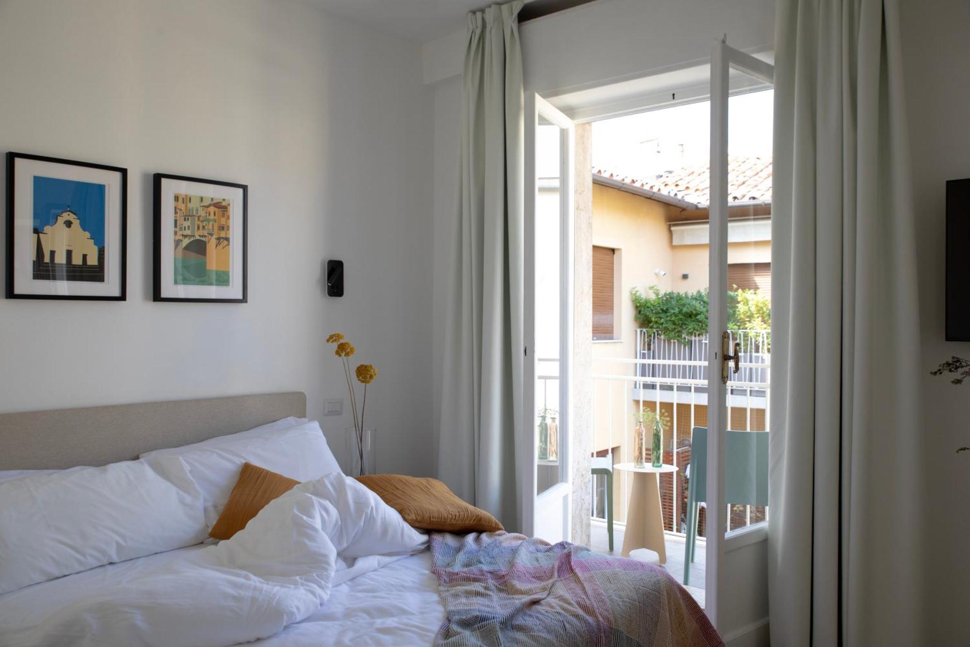 Bob W Ponte Vecchio Apartment ฟลอเรนซ์ ภายนอก รูปภาพ