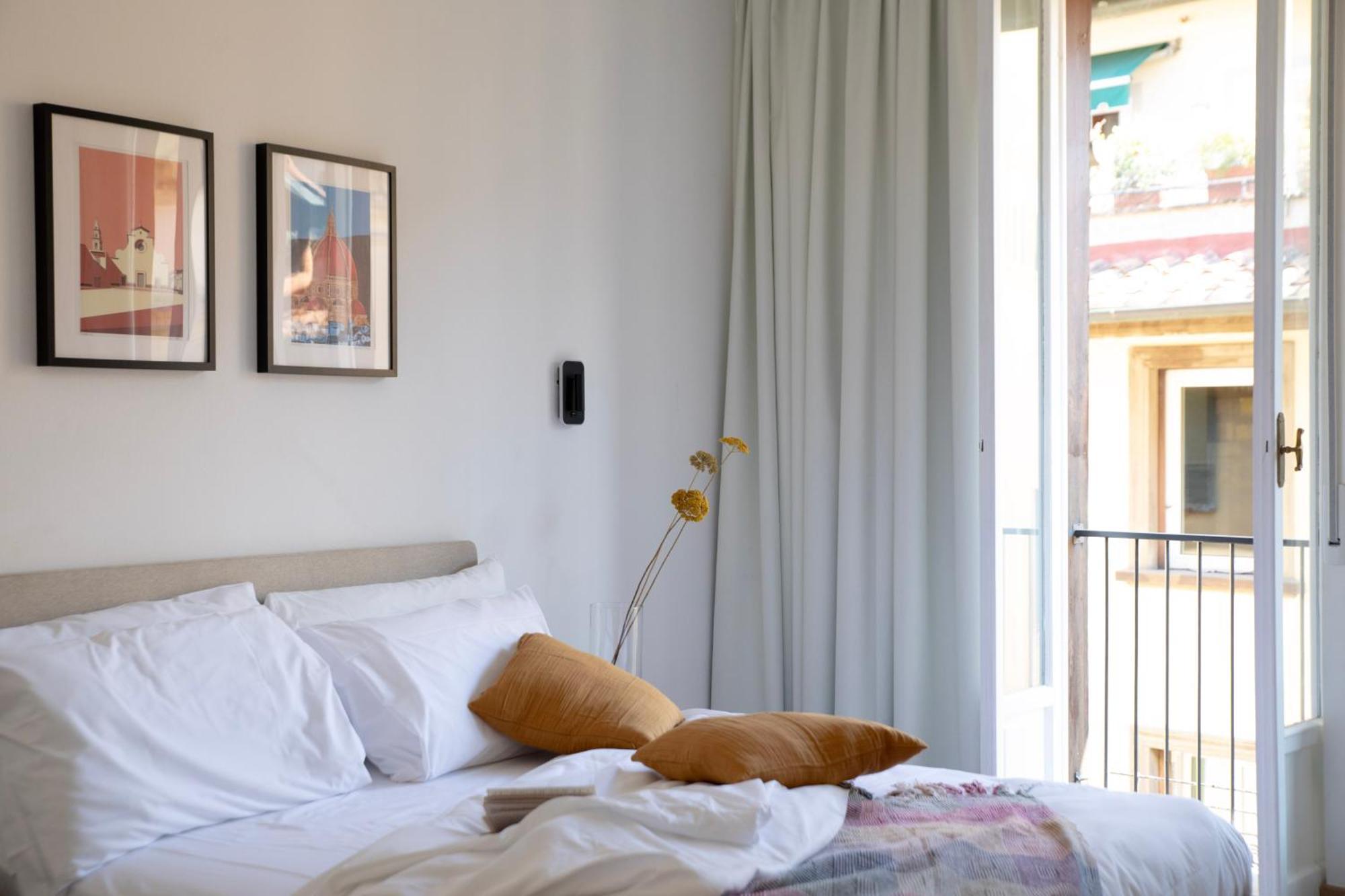 Bob W Ponte Vecchio Apartment ฟลอเรนซ์ ภายนอก รูปภาพ