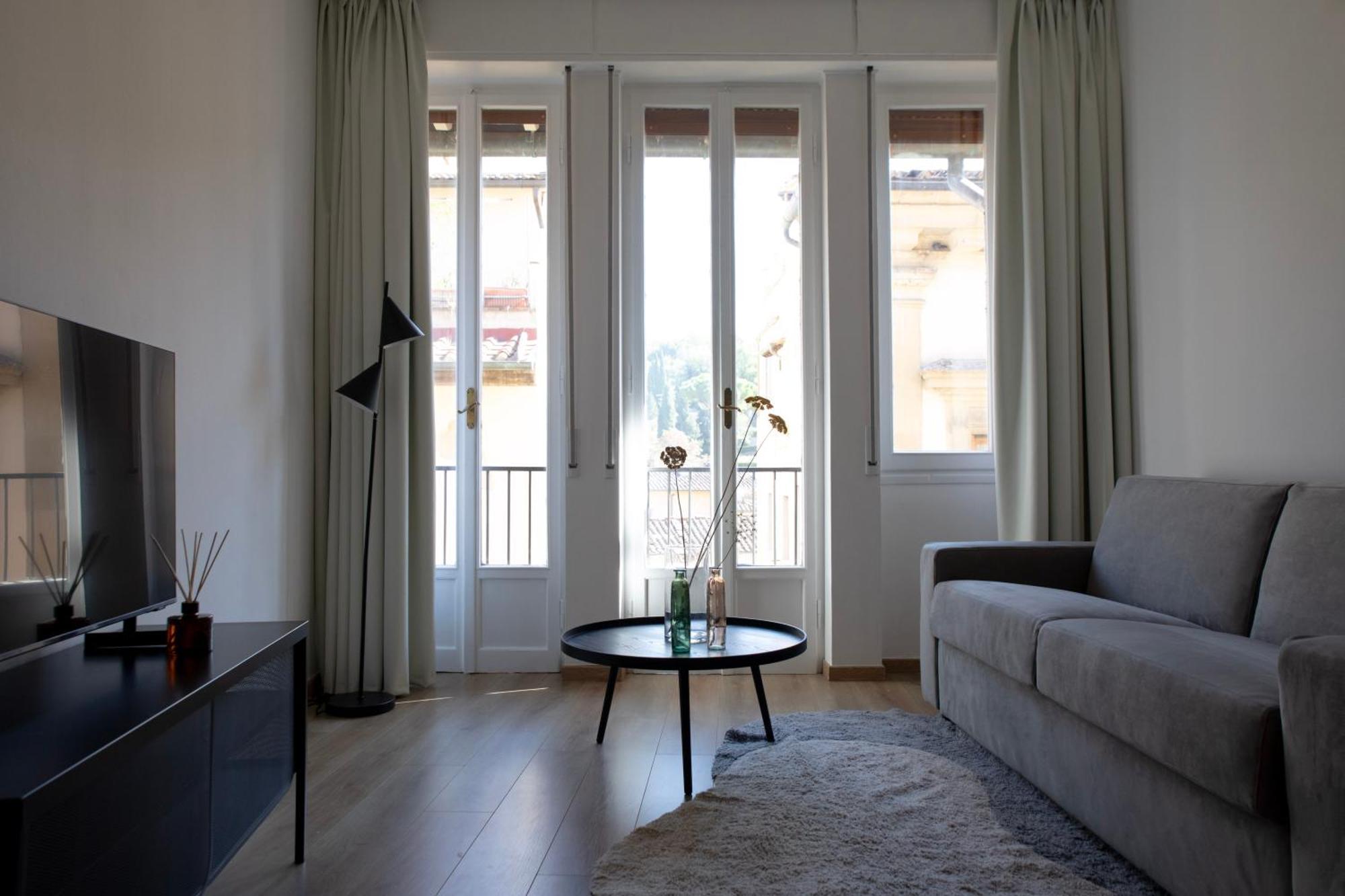 Bob W Ponte Vecchio Apartment ฟลอเรนซ์ ห้อง รูปภาพ