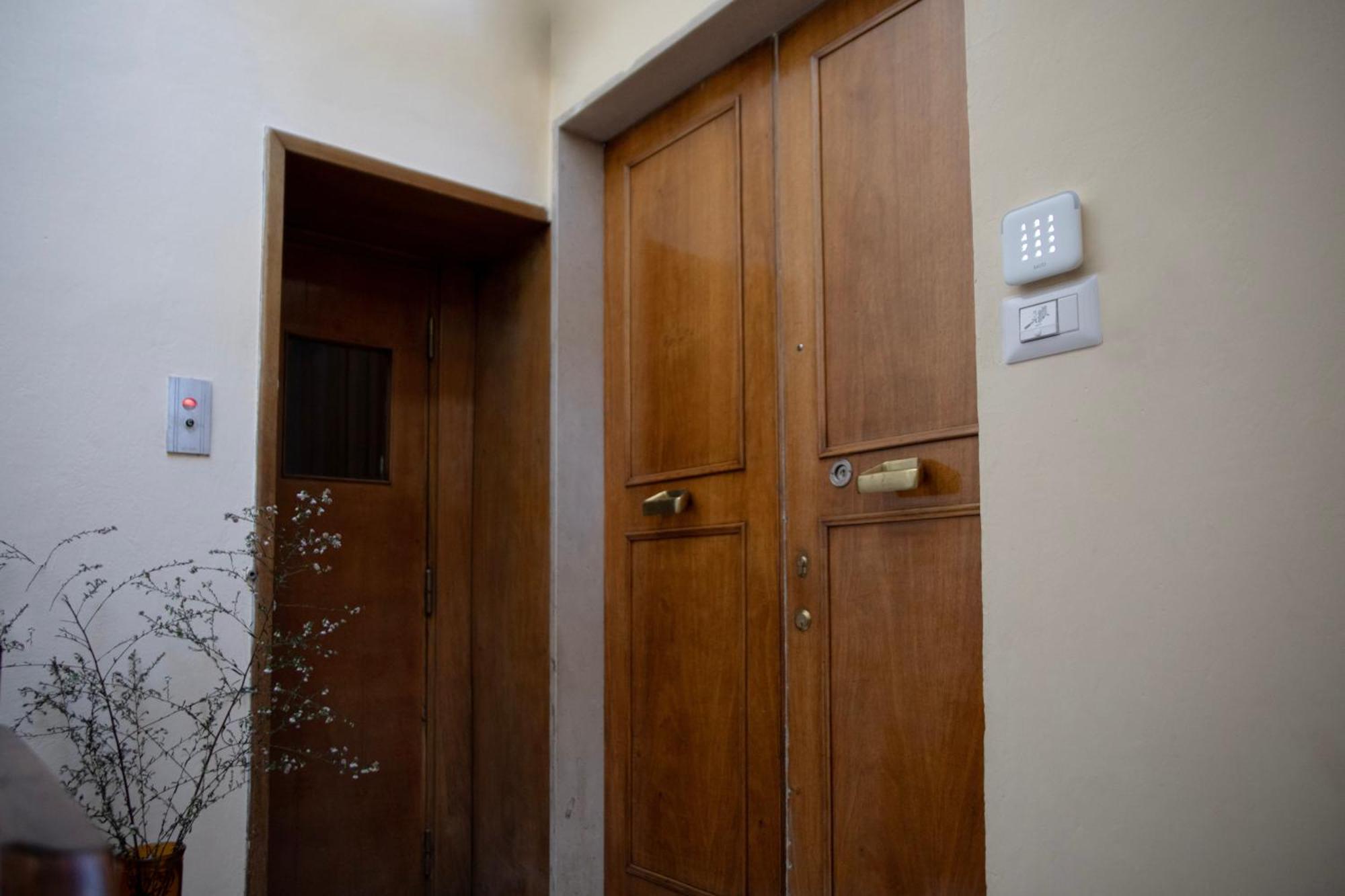 Bob W Ponte Vecchio Apartment ฟลอเรนซ์ ห้อง รูปภาพ